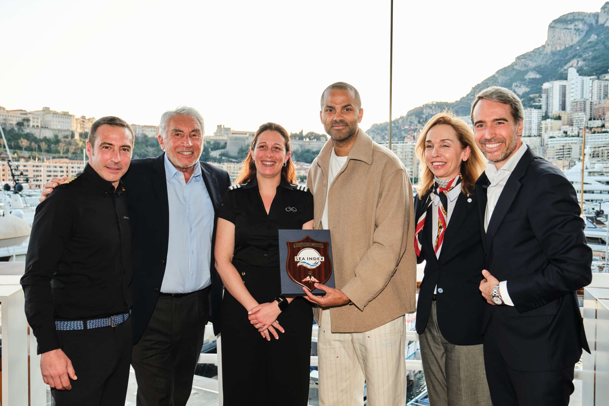 M.Bernard d'Alessandri , M. Tony Parker, M/Y Infinity Nine Captain and crew
